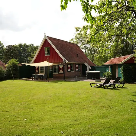 Het Roodborstje 4-persoons Holiday home *