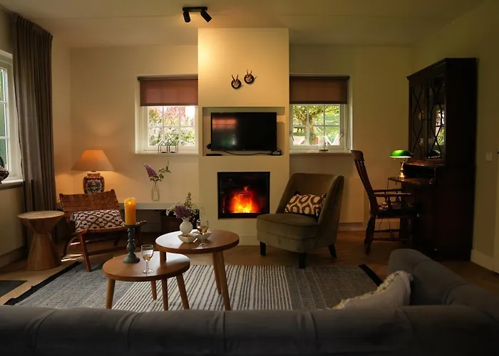 Semesterbostad Het Roodborstje 4-persoons *