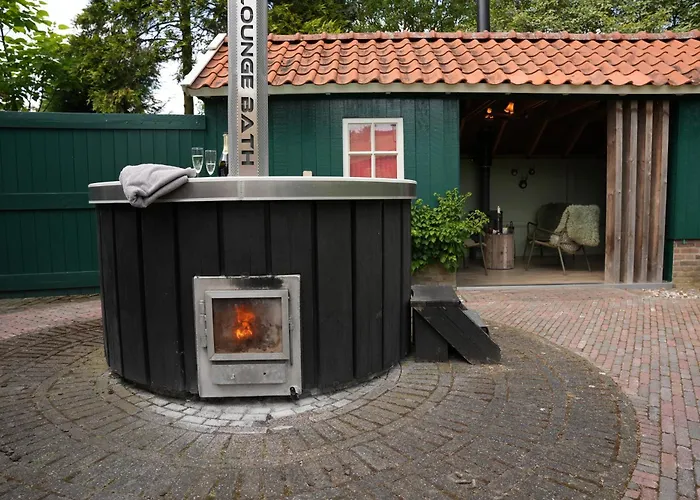 Semesterbostad Het Roodborstje 4-persoons *